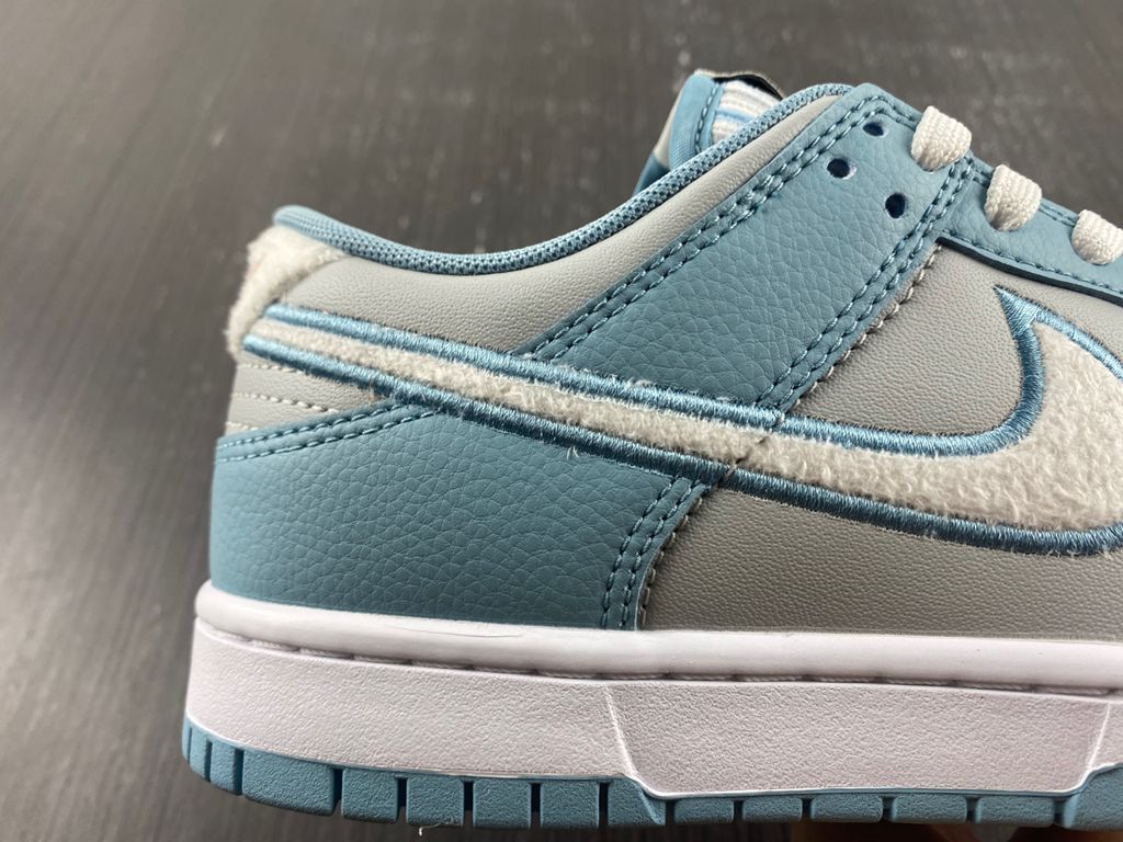 NIKE DUNK LOW RETROFB1871-011